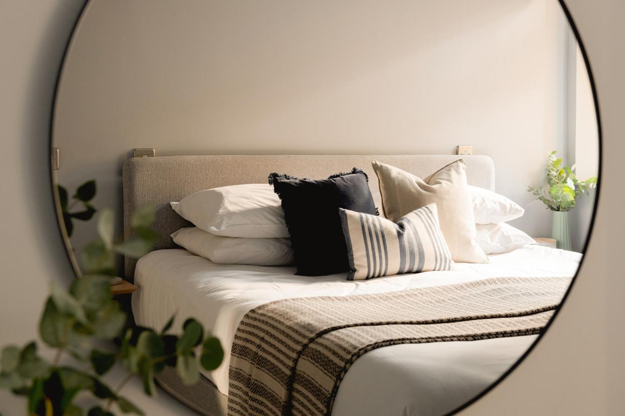 St Catherine's Hospital - Curated Appartamento